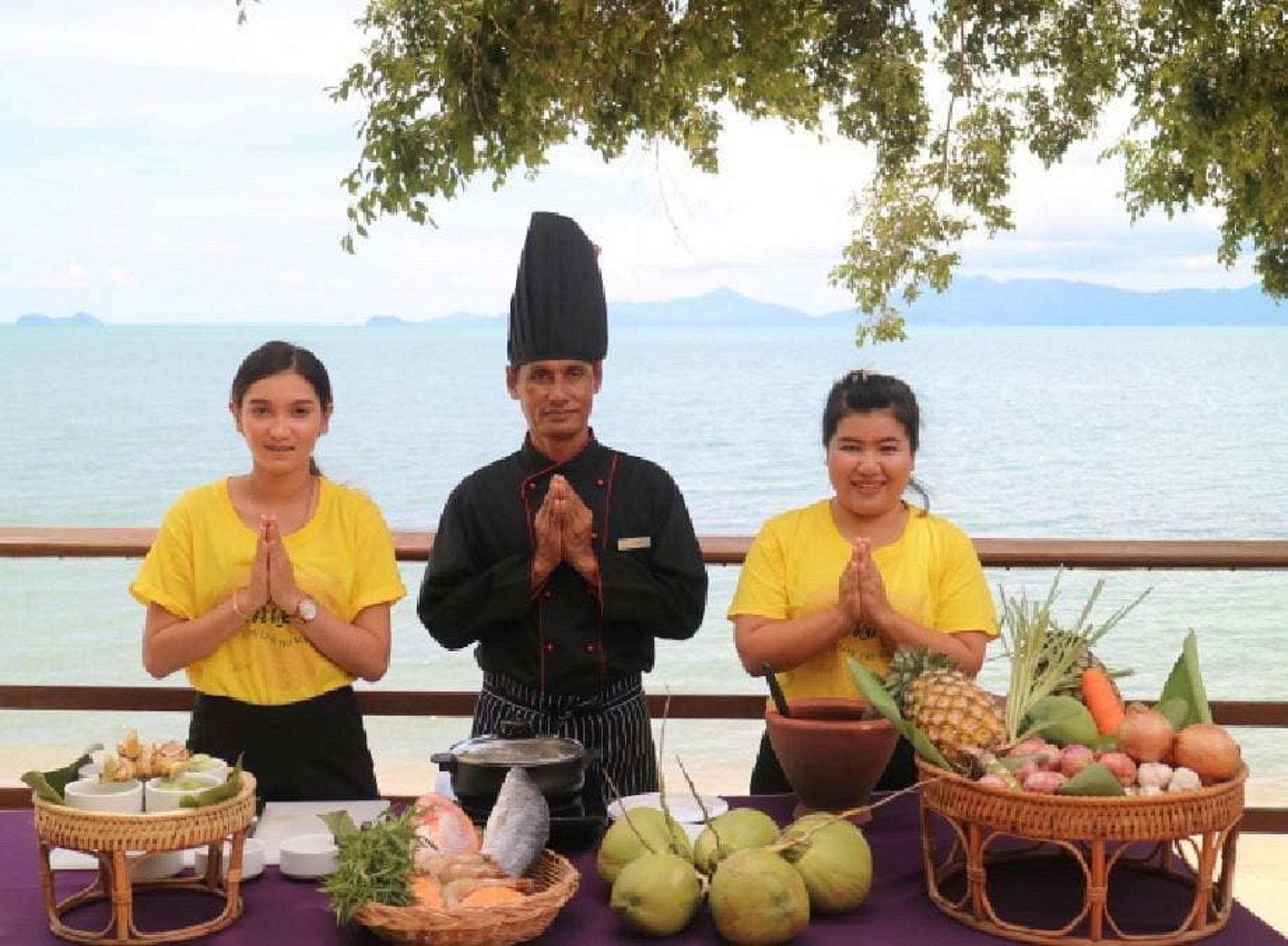 Adarin Beach Resort Mae Nam Luaran gambar