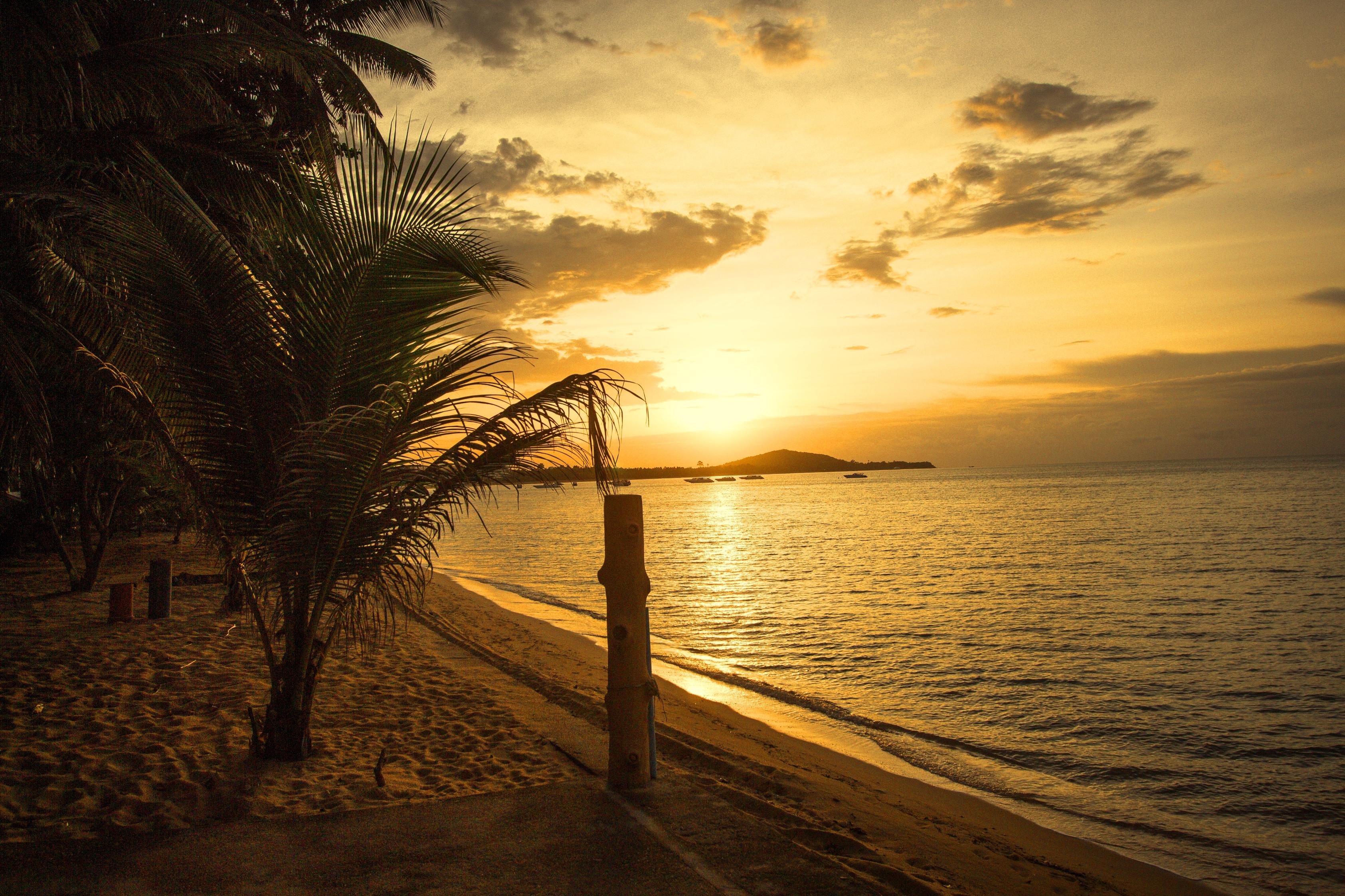 Adarin Beach Resort Mae Nam Luaran gambar