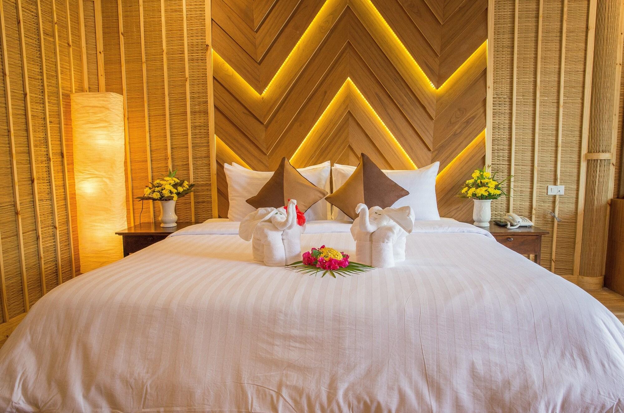 Adarin Beach Resort Mae Nam Luaran gambar