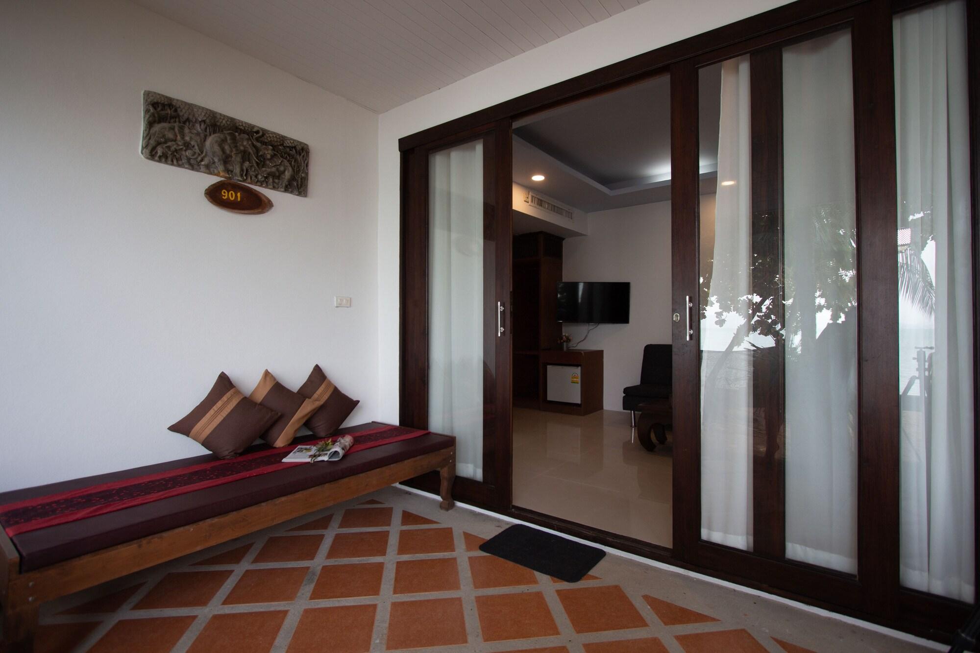 Adarin Beach Resort Mae Nam Luaran gambar