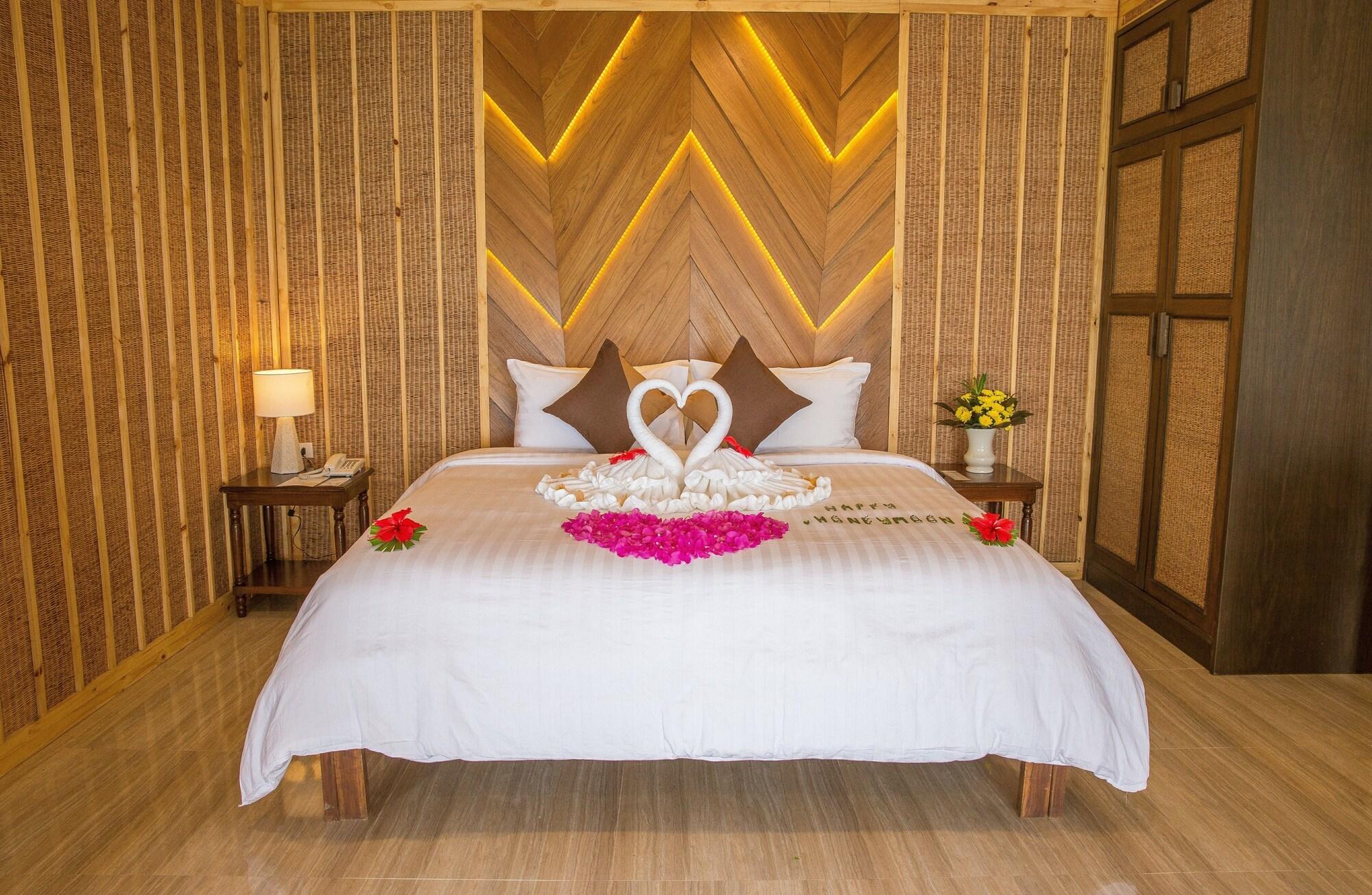 Adarin Beach Resort Mae Nam Luaran gambar